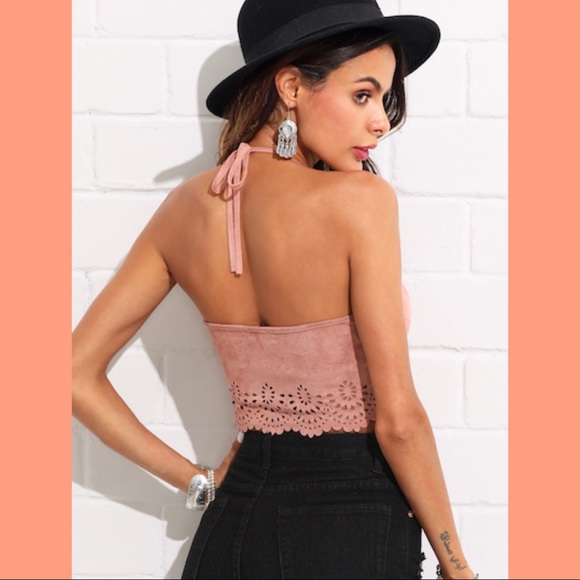 Last one ☝🏽 ! Scallop Cut out Suede Halter Top - Picture 2 of 6